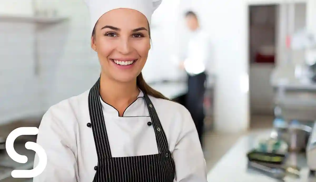 Exploring the World of Chef Aprons in the UK - Smart Hospitality Supplies