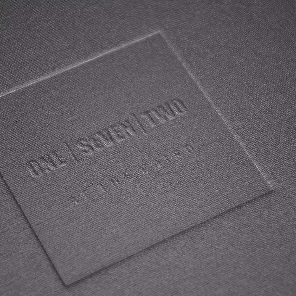 Buckram Change Retaining Bill Presenters