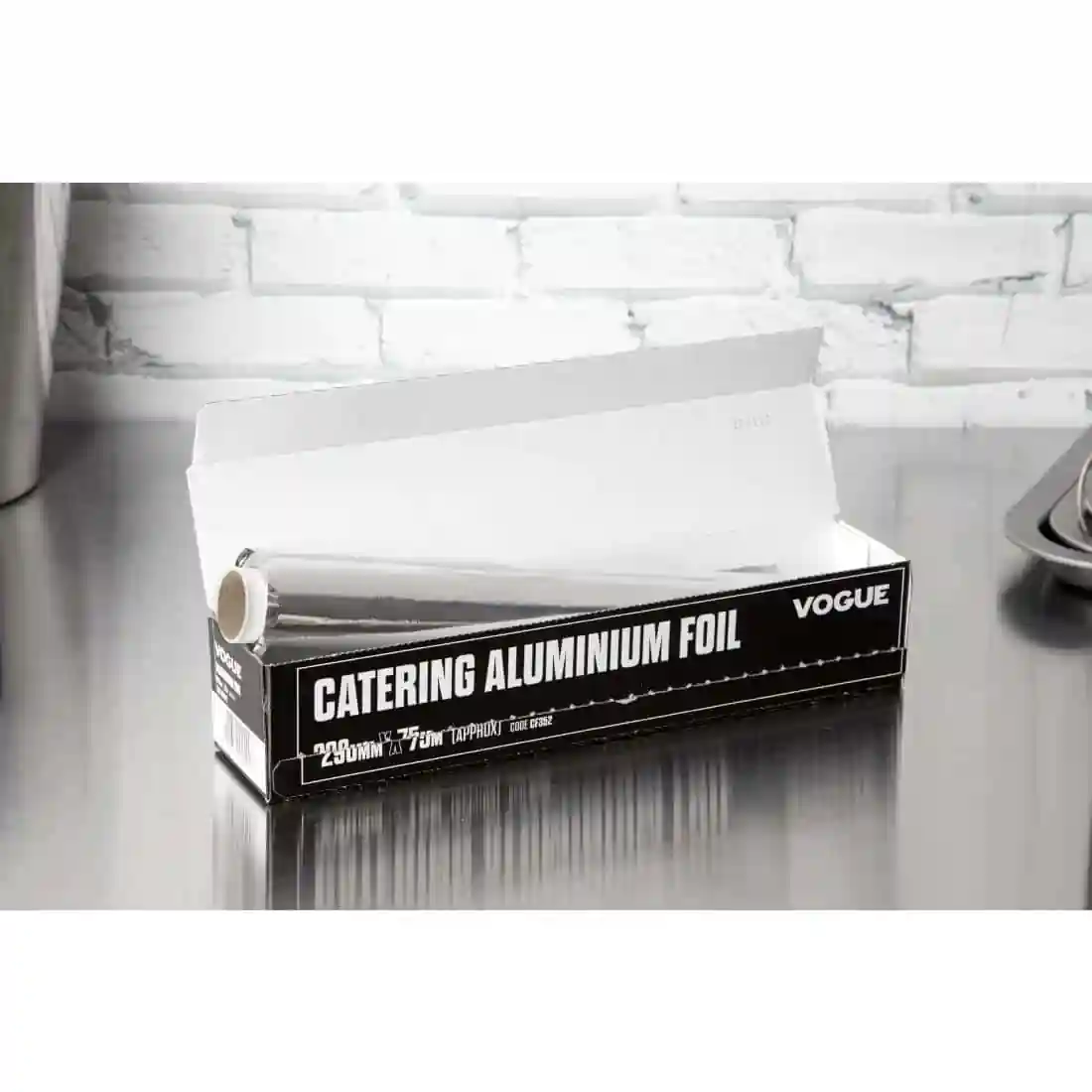 Vogue Aluminium Foil 290mm x 75m - Image 6