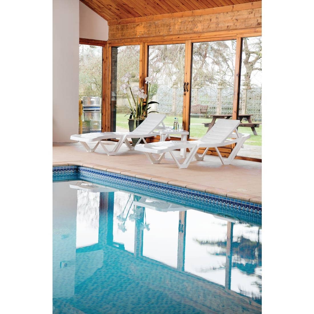 Polypropylene Sun Loungers White (Pack of 2) - Image 12