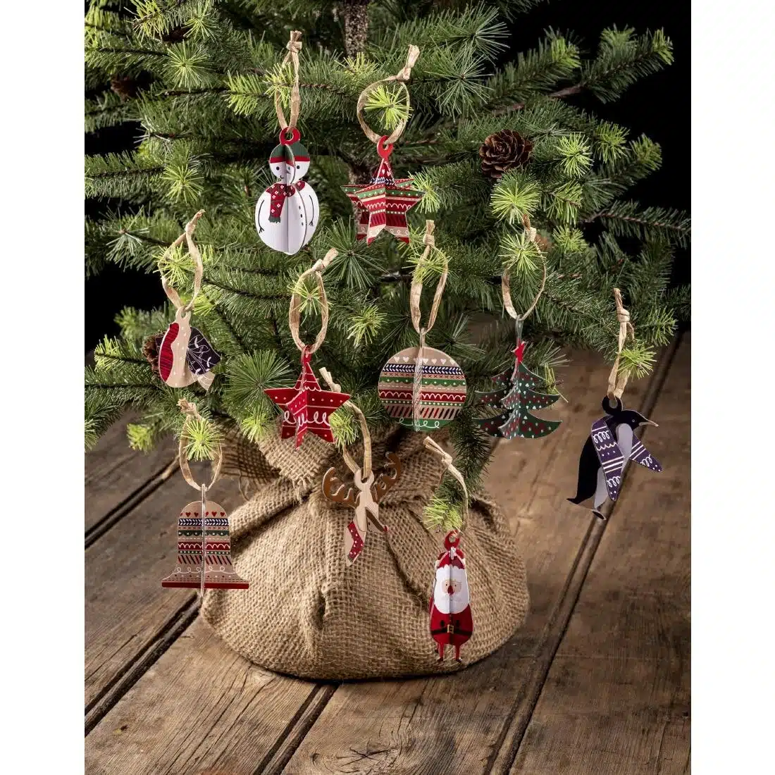 Swantex Kraft Frosted Holly Christmas Crackers 12" Content E2 (Pack 50) - Image 2