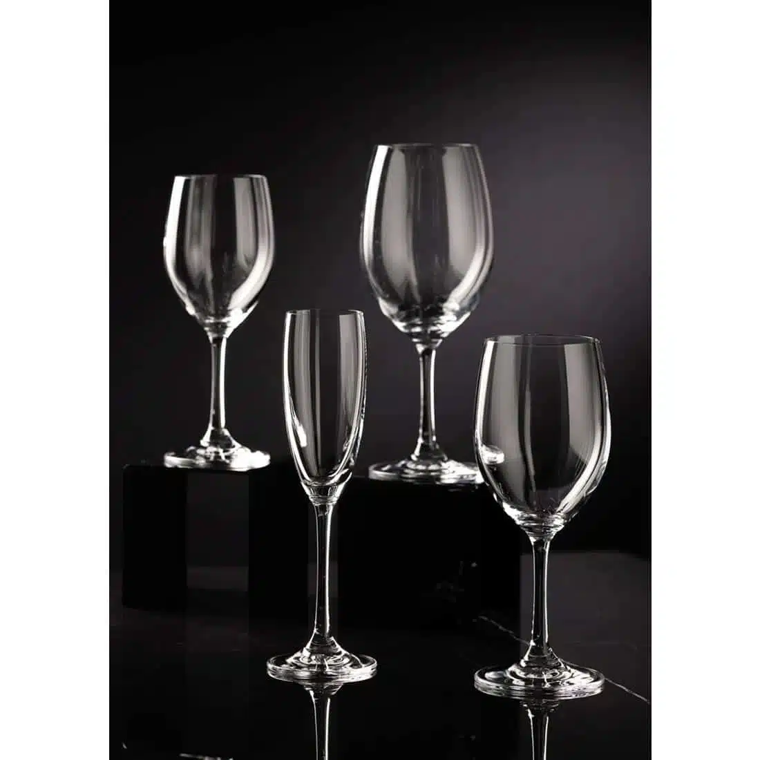 Utopia Nile Red Wine Glasses 620ml (6 pack) - Image 3