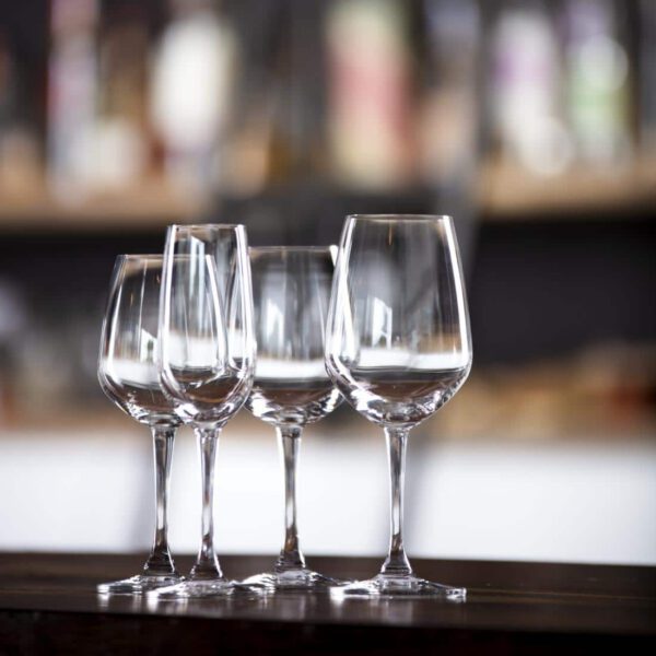 Olympia Mendoza Wine Glasses 455ml (6 pack) - Image 7