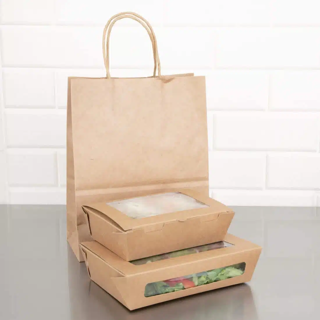 Fiesta Compostable Salad Boxes with PLA Windows 700ml (Pack of 200) - Image 6