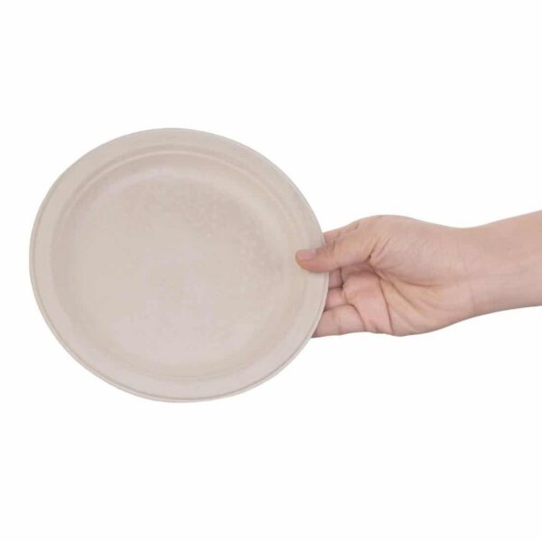 Fiesta Compostable Bagasse Round Plates Natural Colour 181mm (Pack of 50) - Image 4