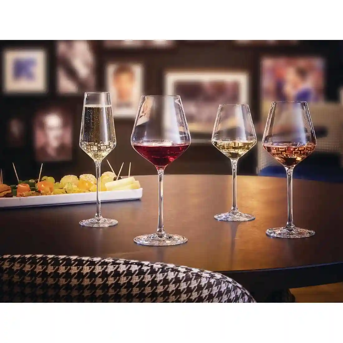 Arcoroc Distinction Wine Glasses 380ml (24 pack) - Image 4