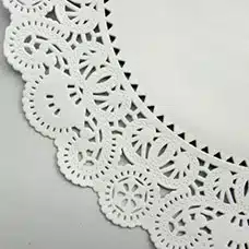Table Cloths & Doilies