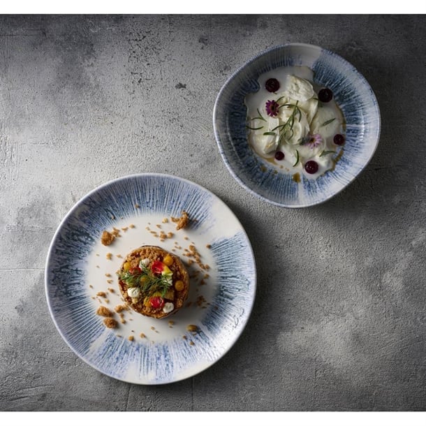 Churchill Inked Lyra