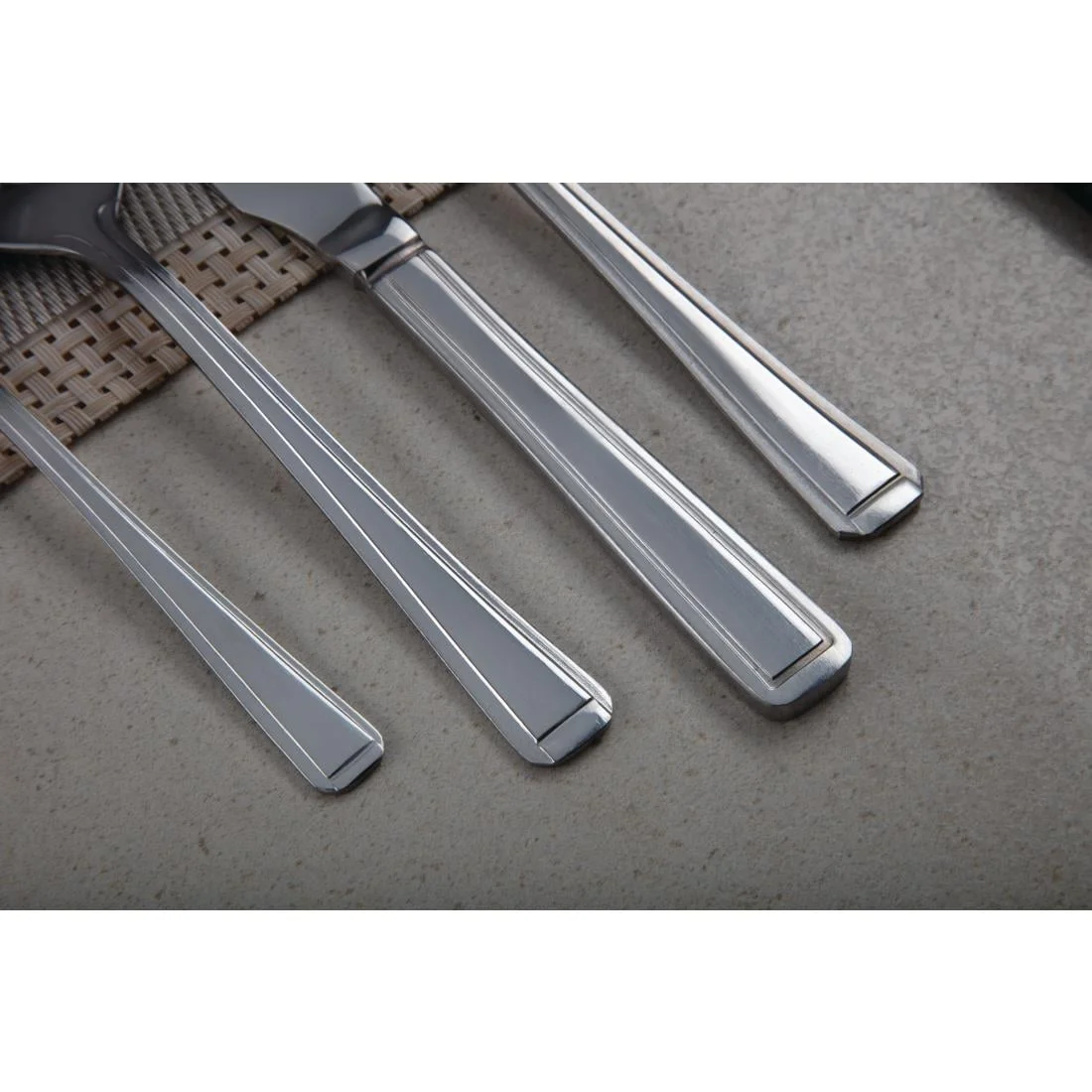 Special Offer Olympia 48 Piece Harley Cutlery Set - Image 2