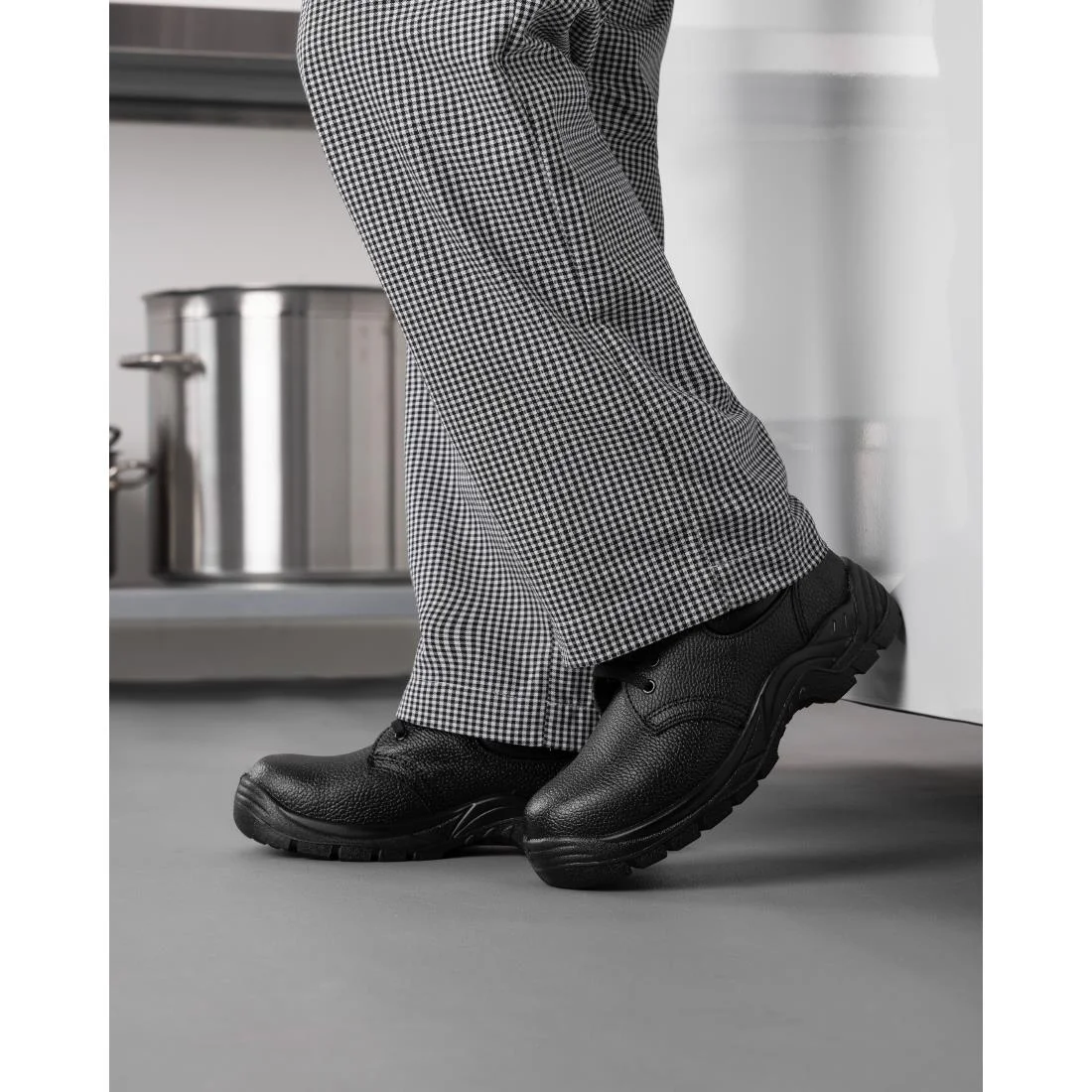 Slipbuster Unisex Safety Shoe Black - Image 2