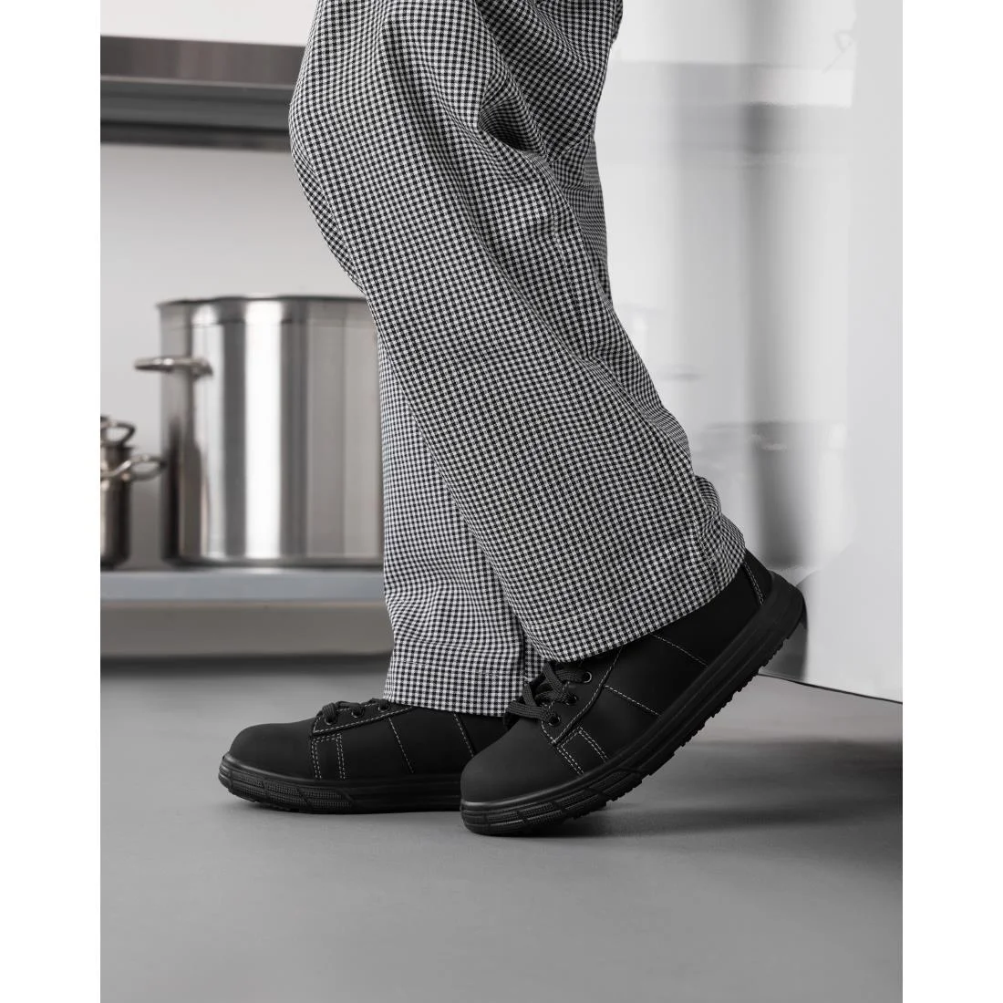 Slipbuster Safety Trainers Black - Image 3