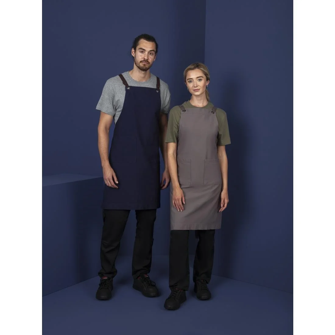 Southside Cotton Canvas Bib Apron Navy - Image 3