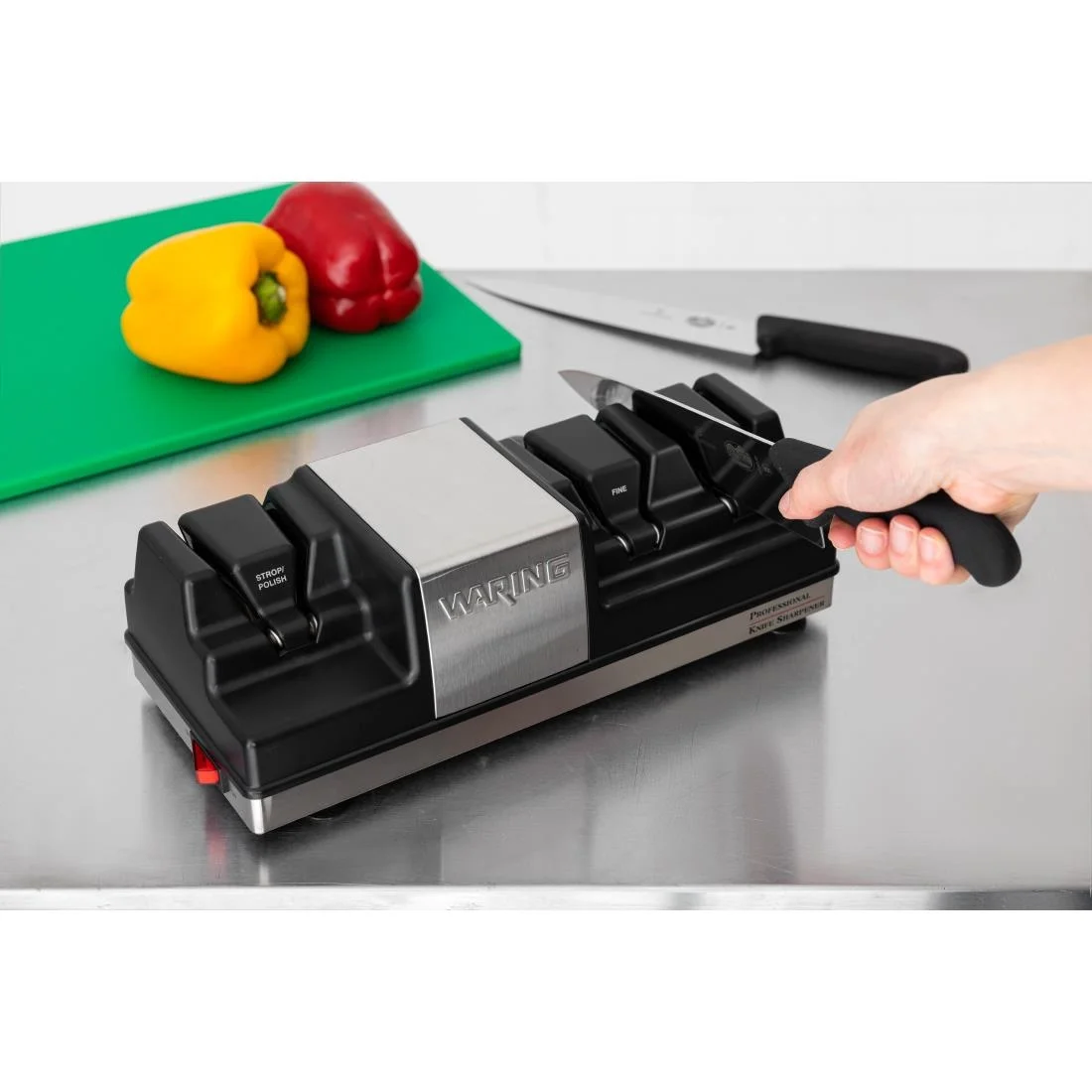 Waring Professional Knife Sharpener - Image 8