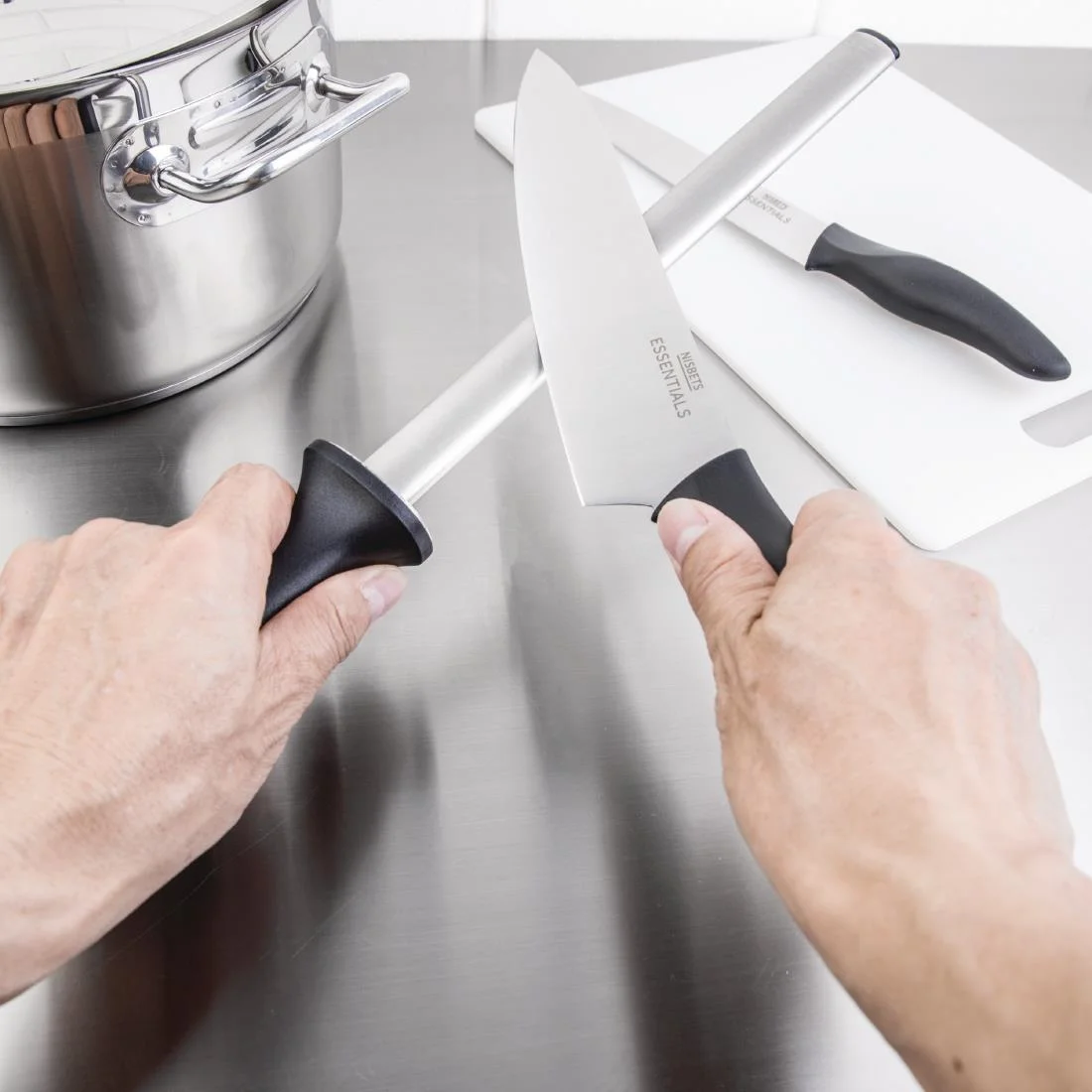 Vogue Diamond Sharpening Steel 25.5cm - Image 5