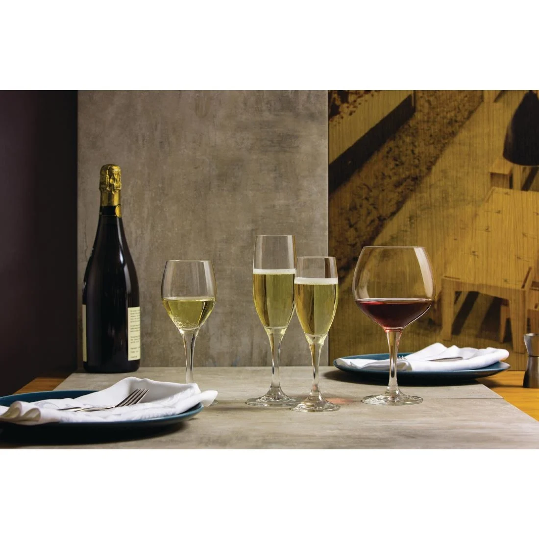 Schott Zwiesel Mondial Crystal Champagne Flutes 205ml