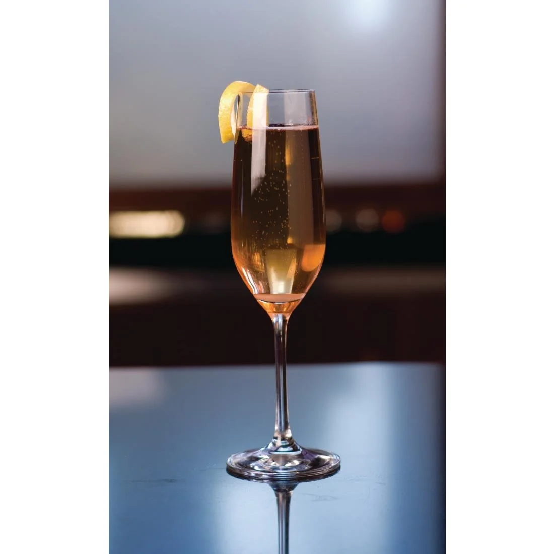 Schott Zwiesel Vina Crystal Champagne Flutes 227ml - Image 4