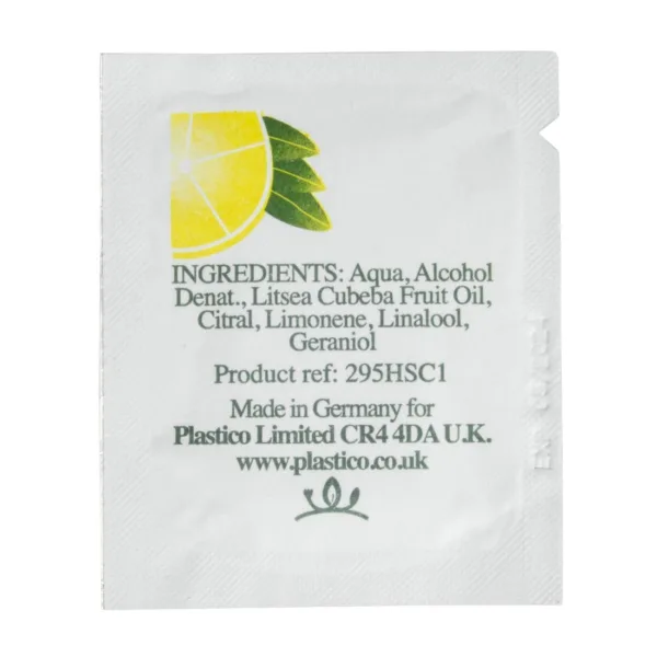Small Freshening Hand Wipe
