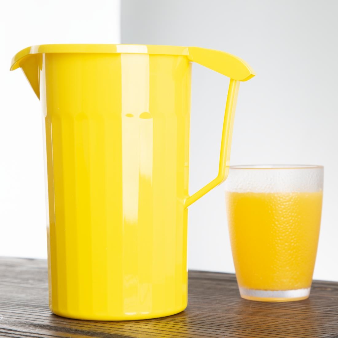 Lid for Kristallon 1.4 Litre Polycarbonate Jug Yellow