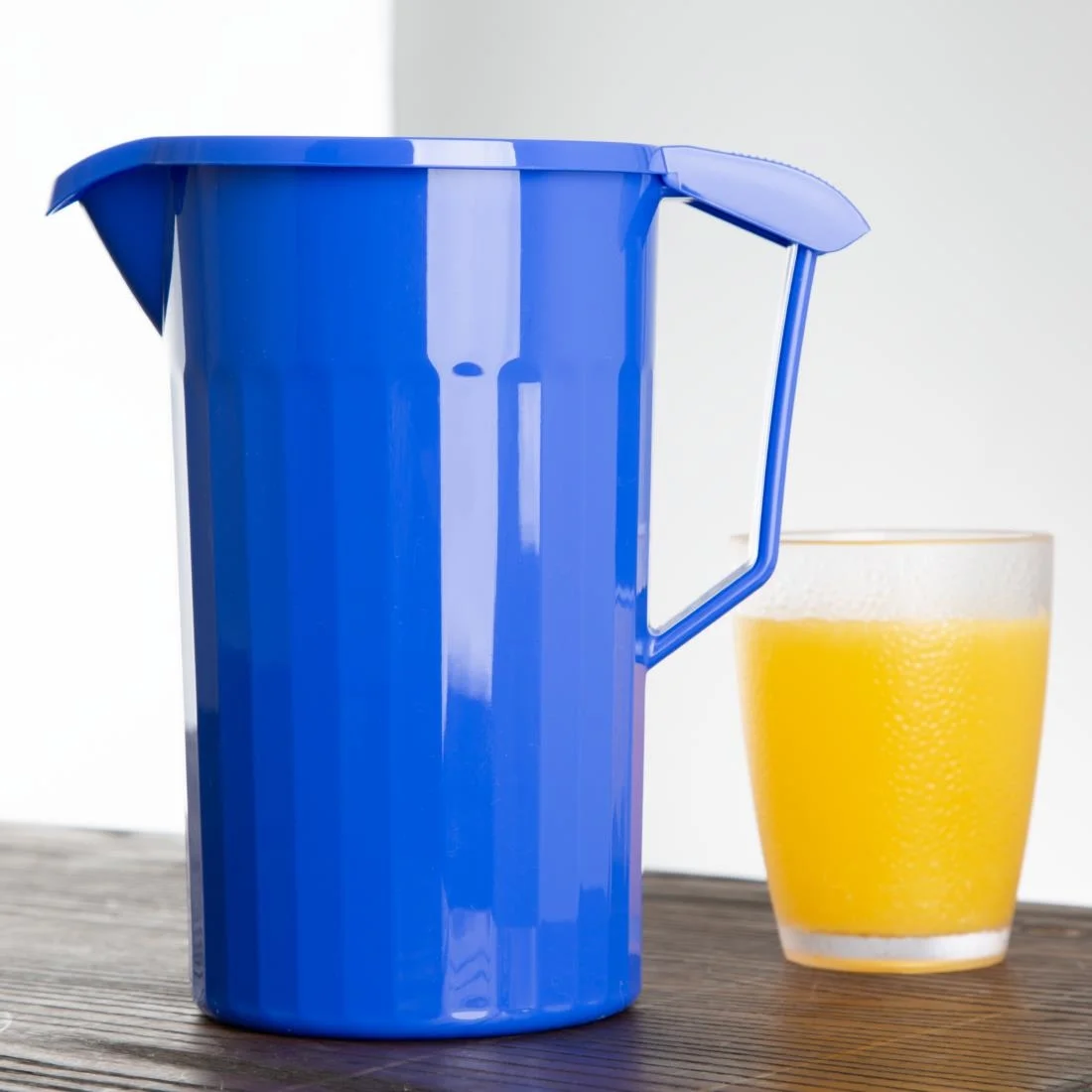 Lid for Kristallon 1.4 Litre Polycarbonate Jug Blue - Image 5
