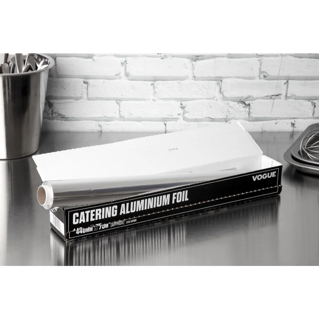 Vogue Aluminium Foil 440mm x 75m - Image 5