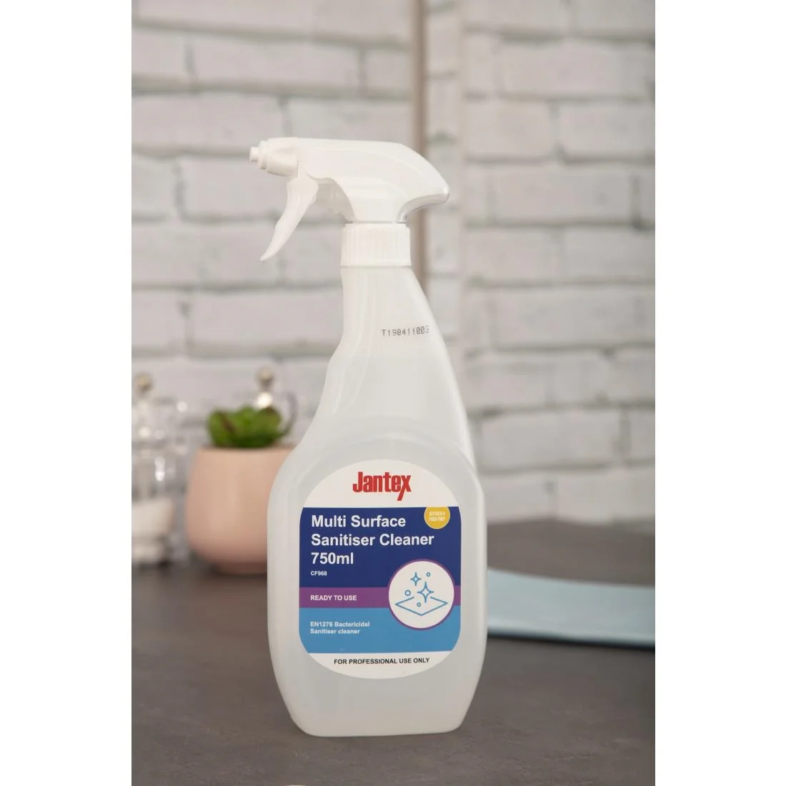 Jantex Kitchen Cleaner and Sanitiser 750ml - Image 5