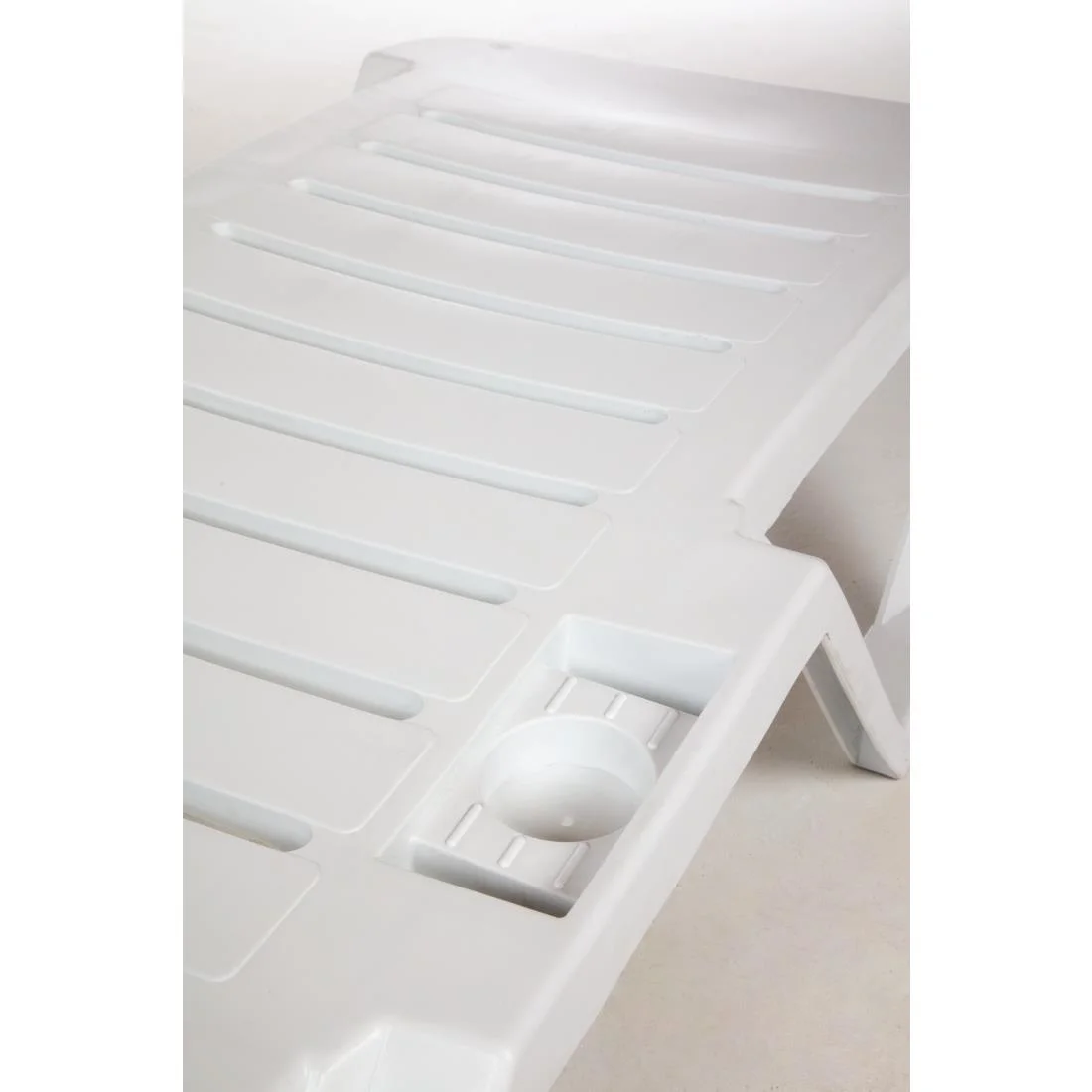Polypropylene Sun Loungers White (Pack of 2) - Image 3