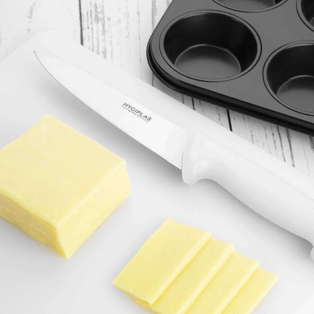 Hygiplas High Density Antibacterial 7-Piece Chopping Board Set 450x305x10mm - Image 4