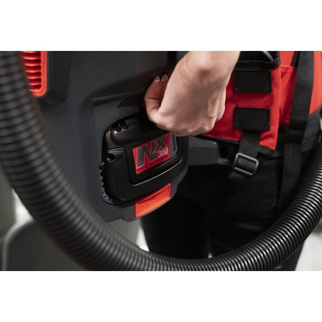 Numatic RSB150NX Cordless Backpack Vacuum Cleaner with 2x Batteries - Image 3