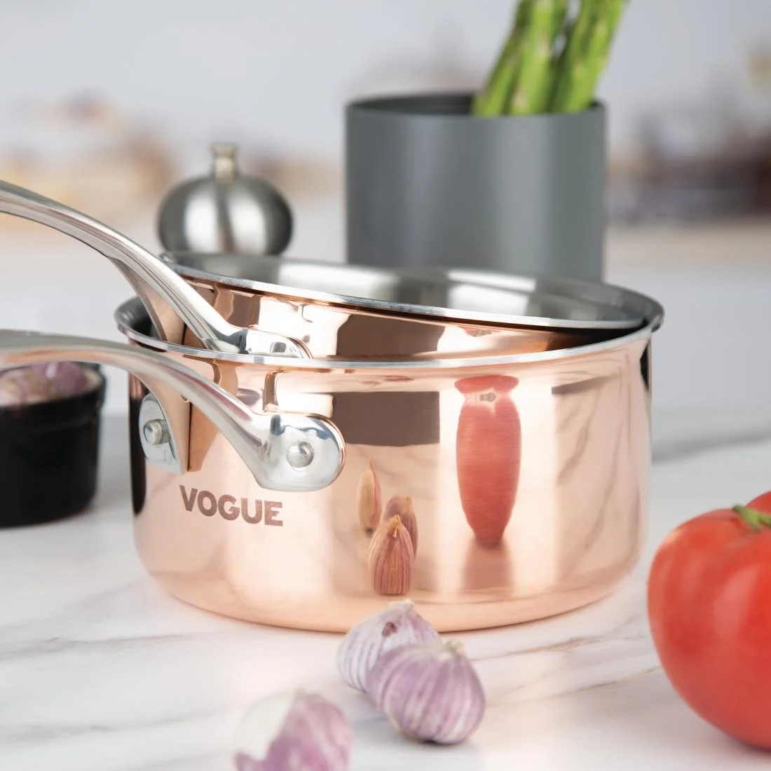 Vogue Tri Wall Copper Saucepan 180mm - Image 7