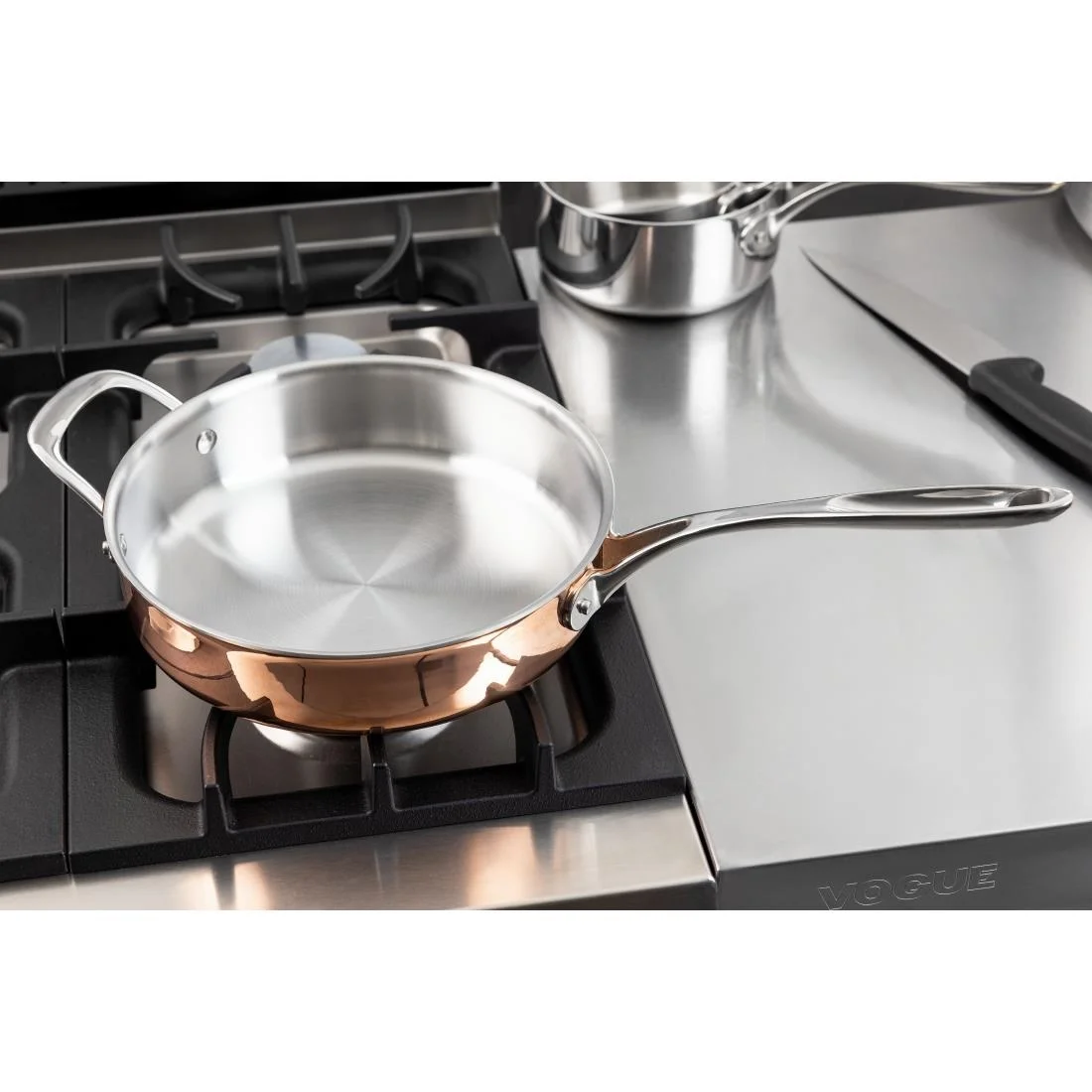 Vogue Tri Wall Copper Saute Pan 240mm - Image 8