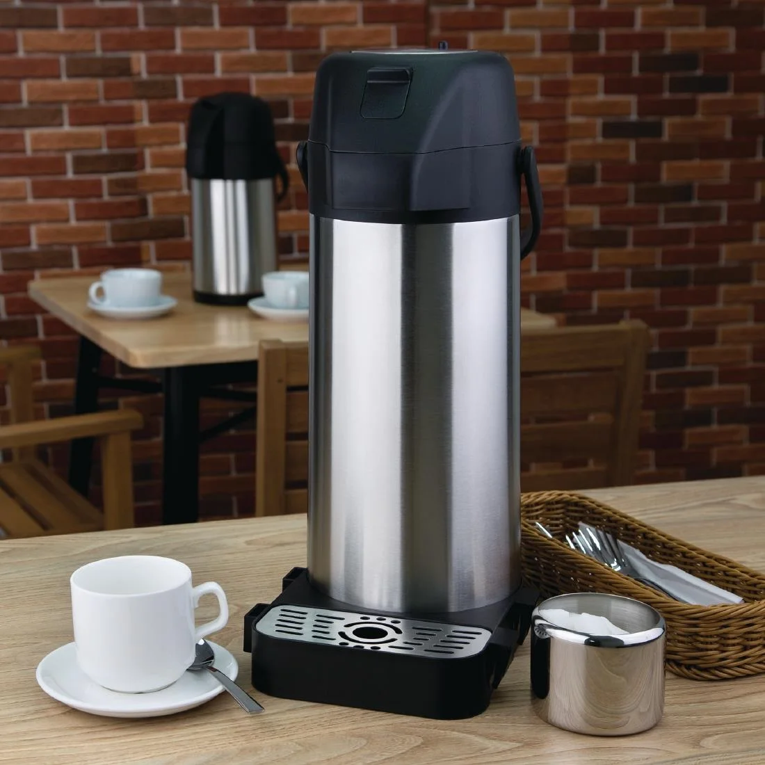 Olympia Stainless Steel Topped Pump Action Airpot 3Ltr - Image 4