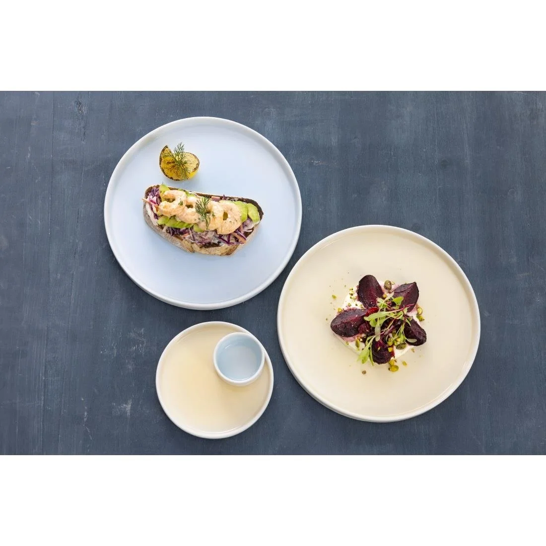 Olympia Fondant Plates Lemon 270mm (4 Pack) - Image 3