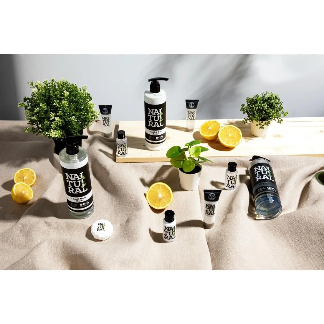 Hotel Complimentary Taylor of London 90% Natural Hair & Body Wash 400ml (10 Pack) - Image 3