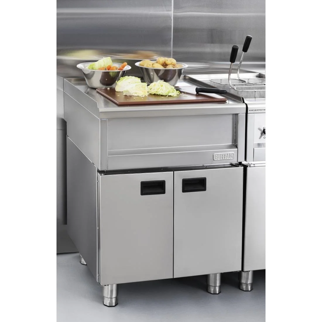 Buffalo 600 Series Neutral Worktop 600mm - Image 6