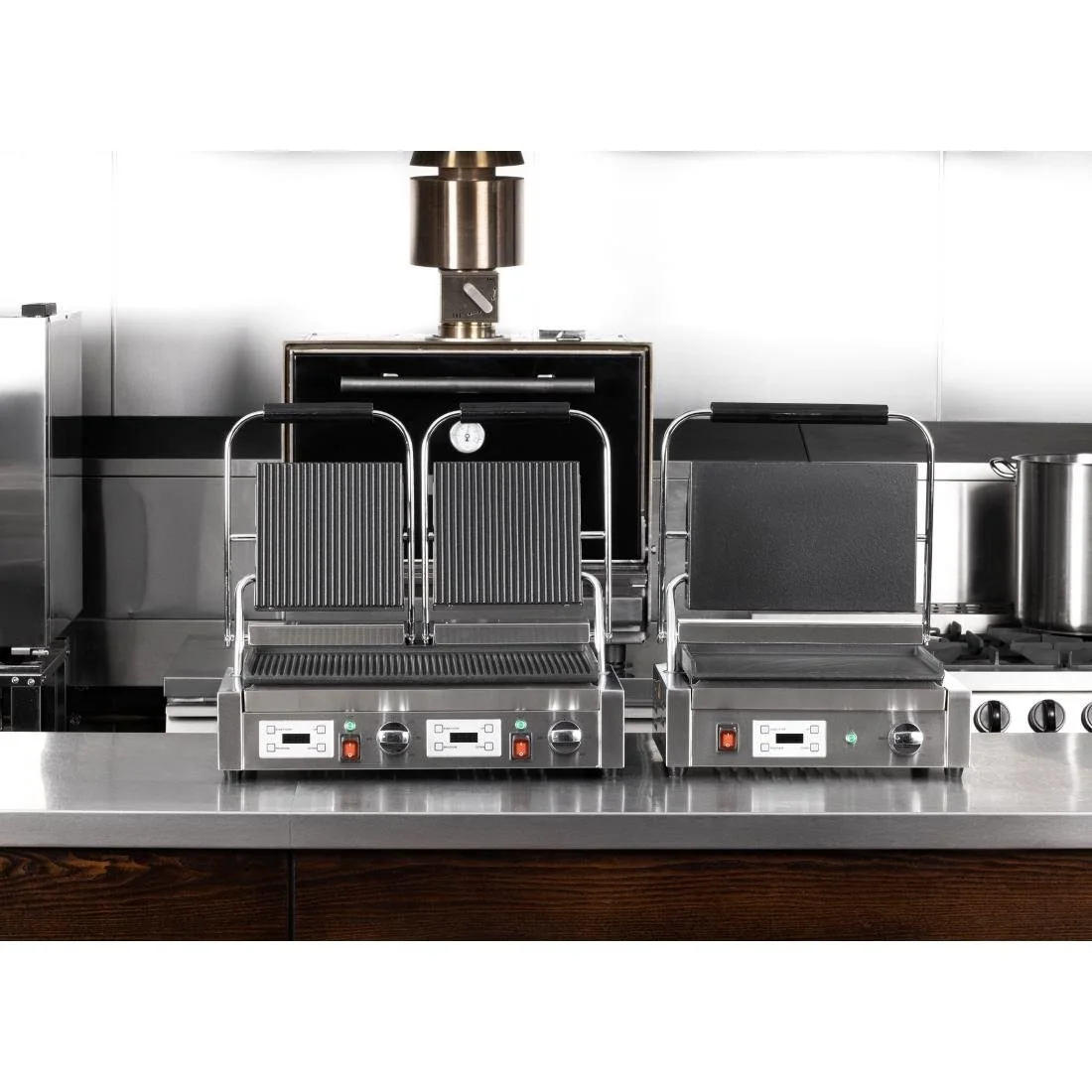 Buffalo Extra Large Contact Grill Single Flat Plate - Image 12