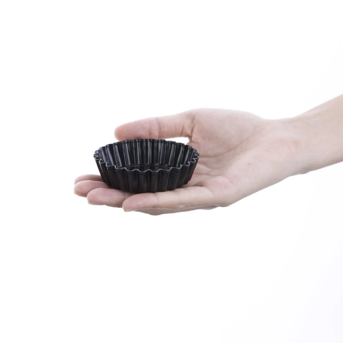 Vogue Non-Stick Mini Quiche Tin With Removable Base (3 Pack) - Image 4