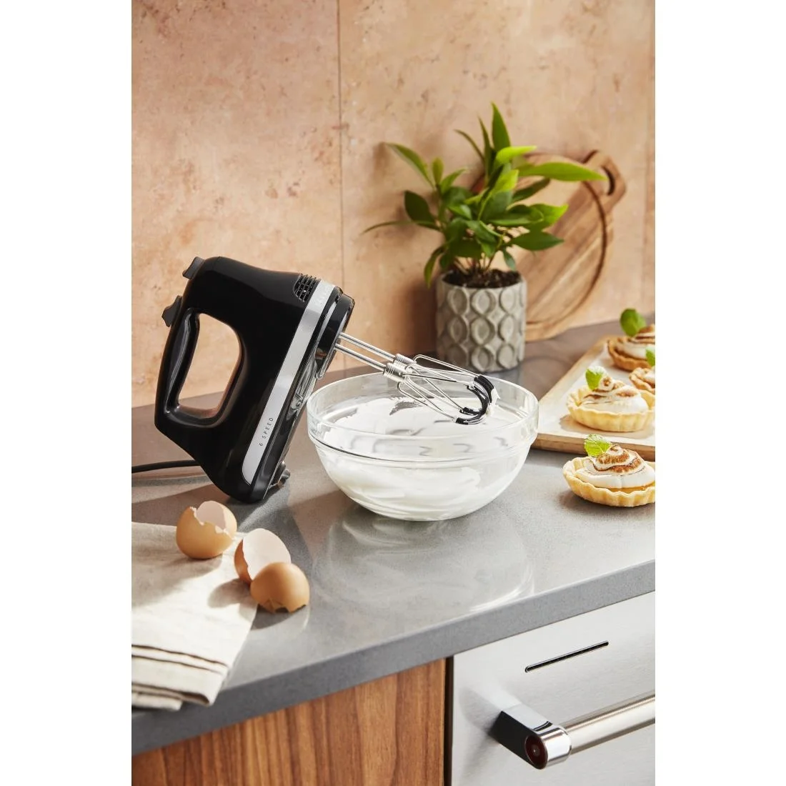KitchenAid 6 Speed Hand Mixer with Flex Edge Beaters 5KHM6118BOB - Image 4