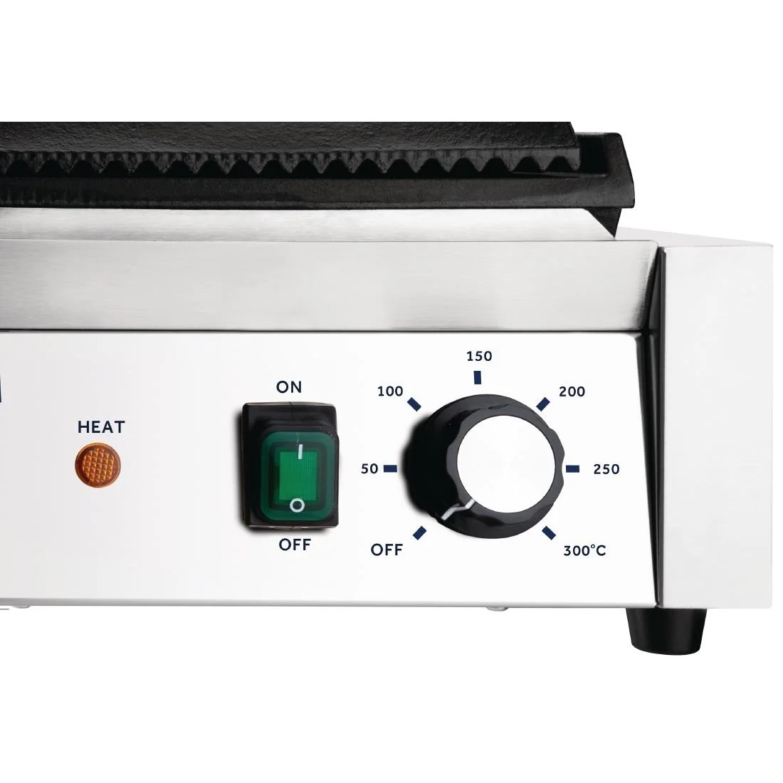 Nisbets Essentials Single Cast Iron Plate Contact Grill (Ribbed/Flat) - 1.8kW - Image 10
