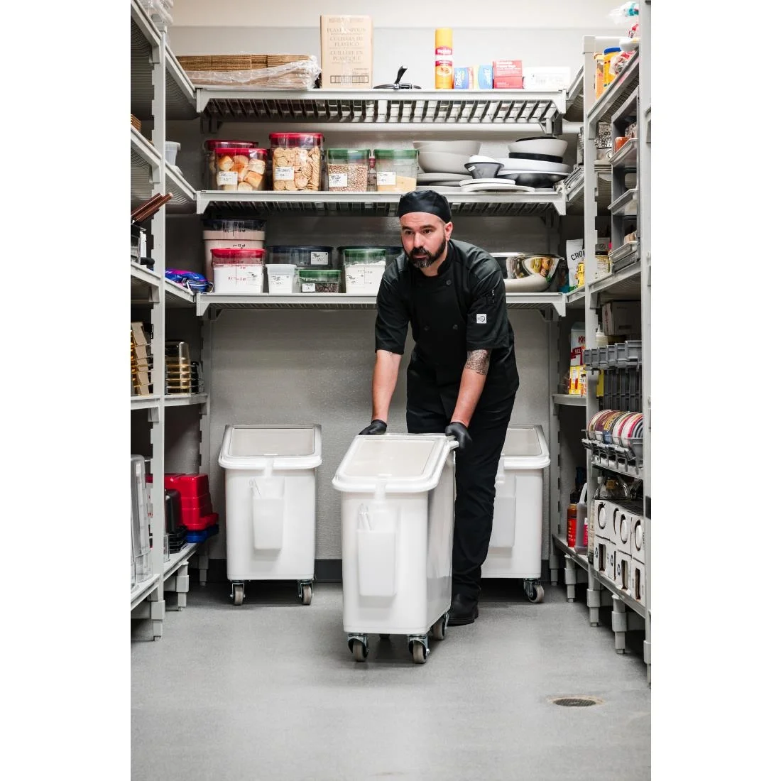 Cambro Mobile Ingredient Bin White 81Ltr - Image 3