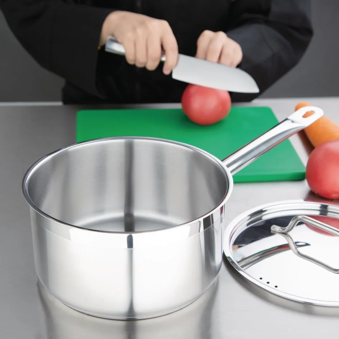 Nisbets Essentials Stainless Steel Saucepan with Lid 20cm - Image 5