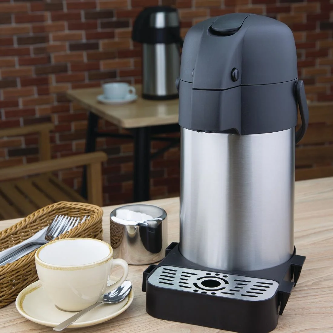 Olympia Lever Action Airpot 2.5Ltr - Image 6