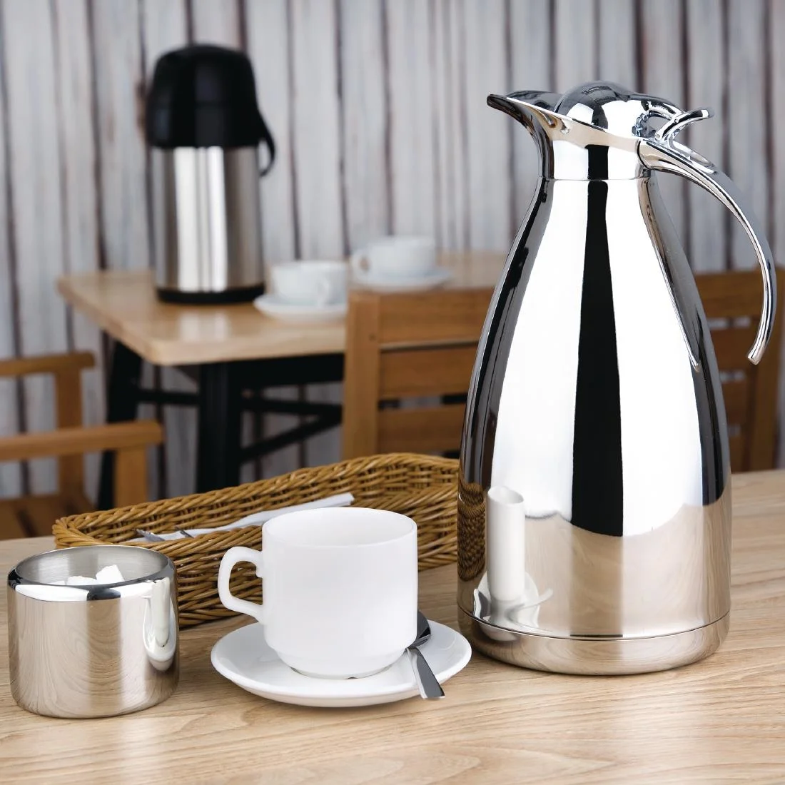 Olympia Vacuum Jug Polished 2Ltr - Image 3