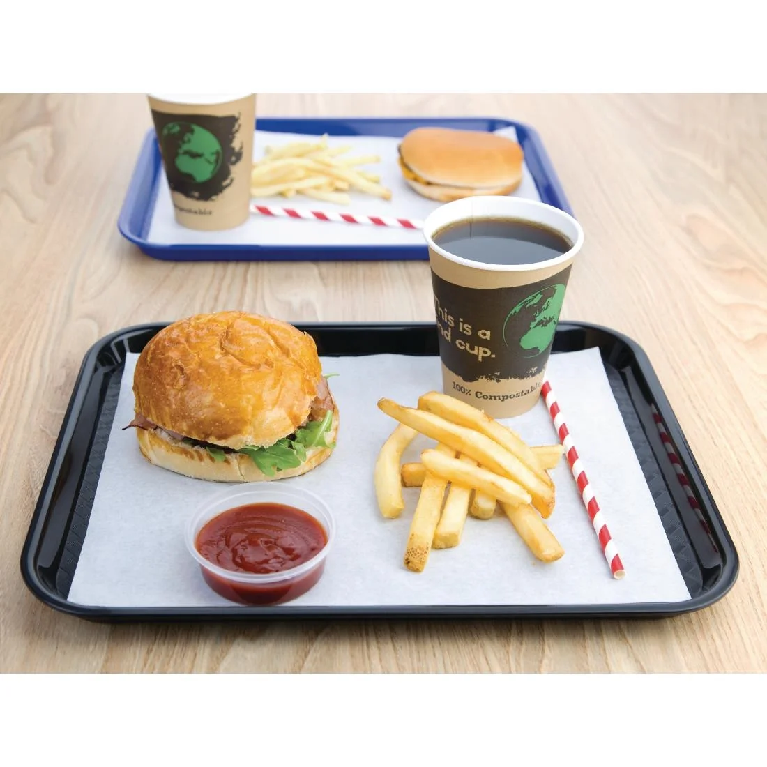 Kristallon Plastic Fast Food Tray Black Small - Image 4