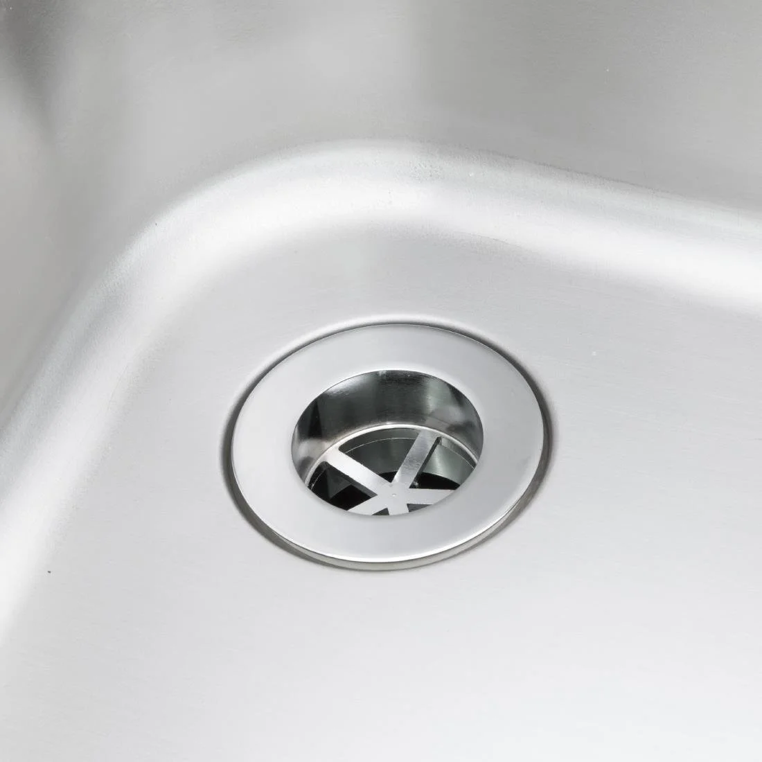 Vogue Double Sink Left Hand Drainer - Image 3