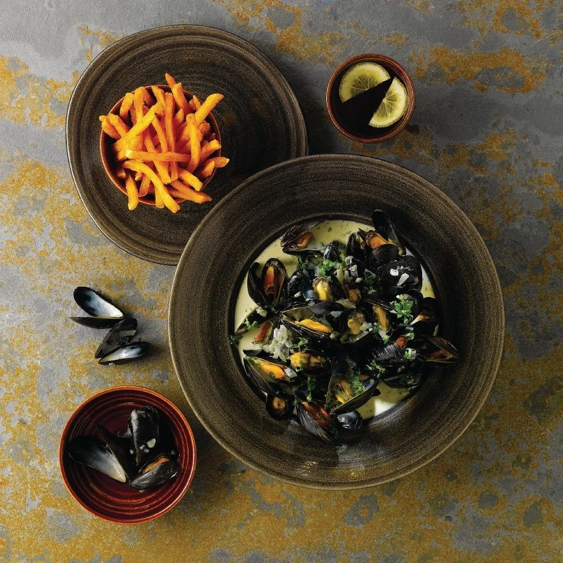 Churchill Stonecast Patina Profile Wide Rim Bowls Iron Black 280mm (12 Pack) - Image 3