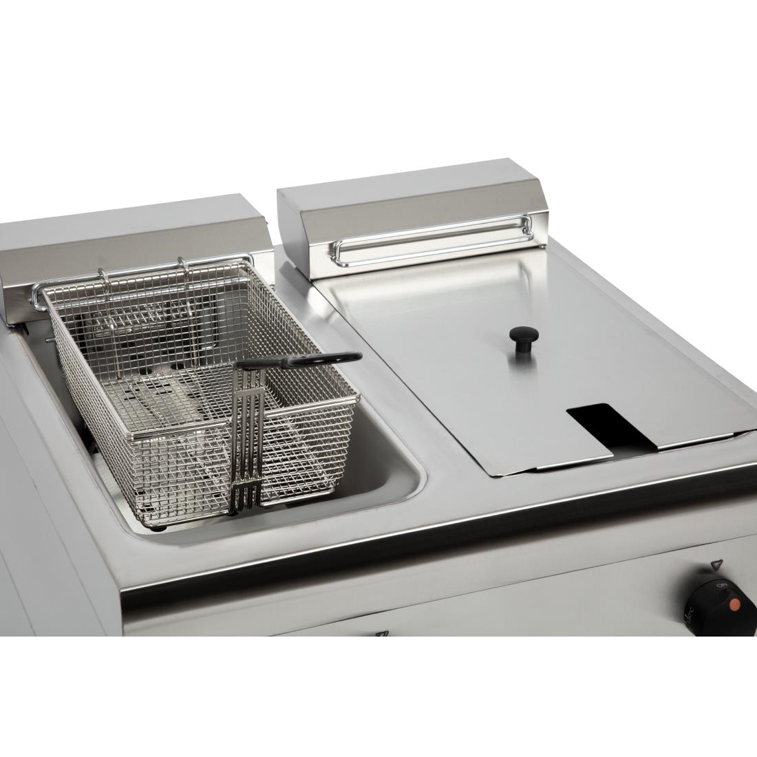 Lincat Silverlink 600 Free Standing Double Electric Fryer J18