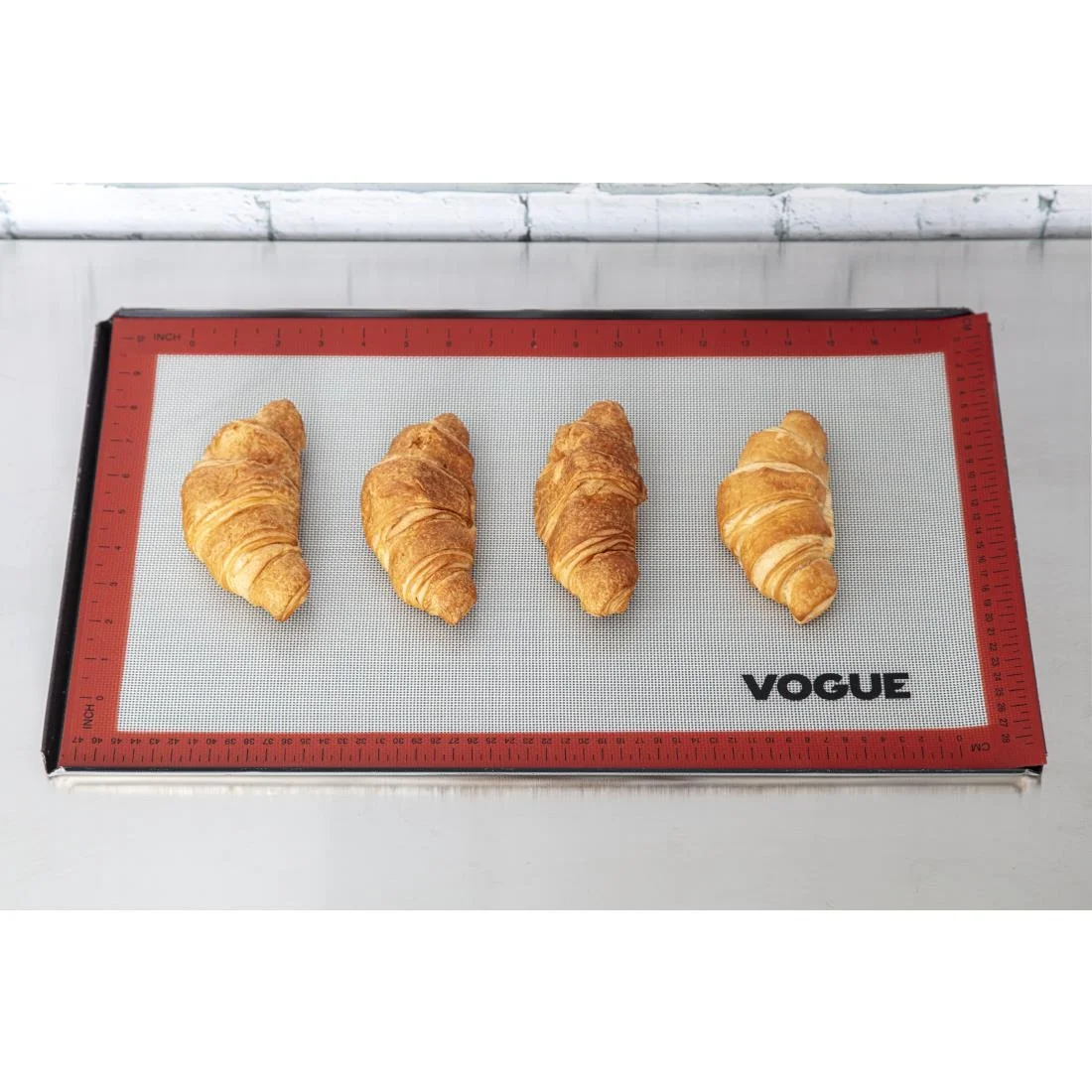 Vogue Non-Stick Baking Mat 31.5x52cm - Image 2
