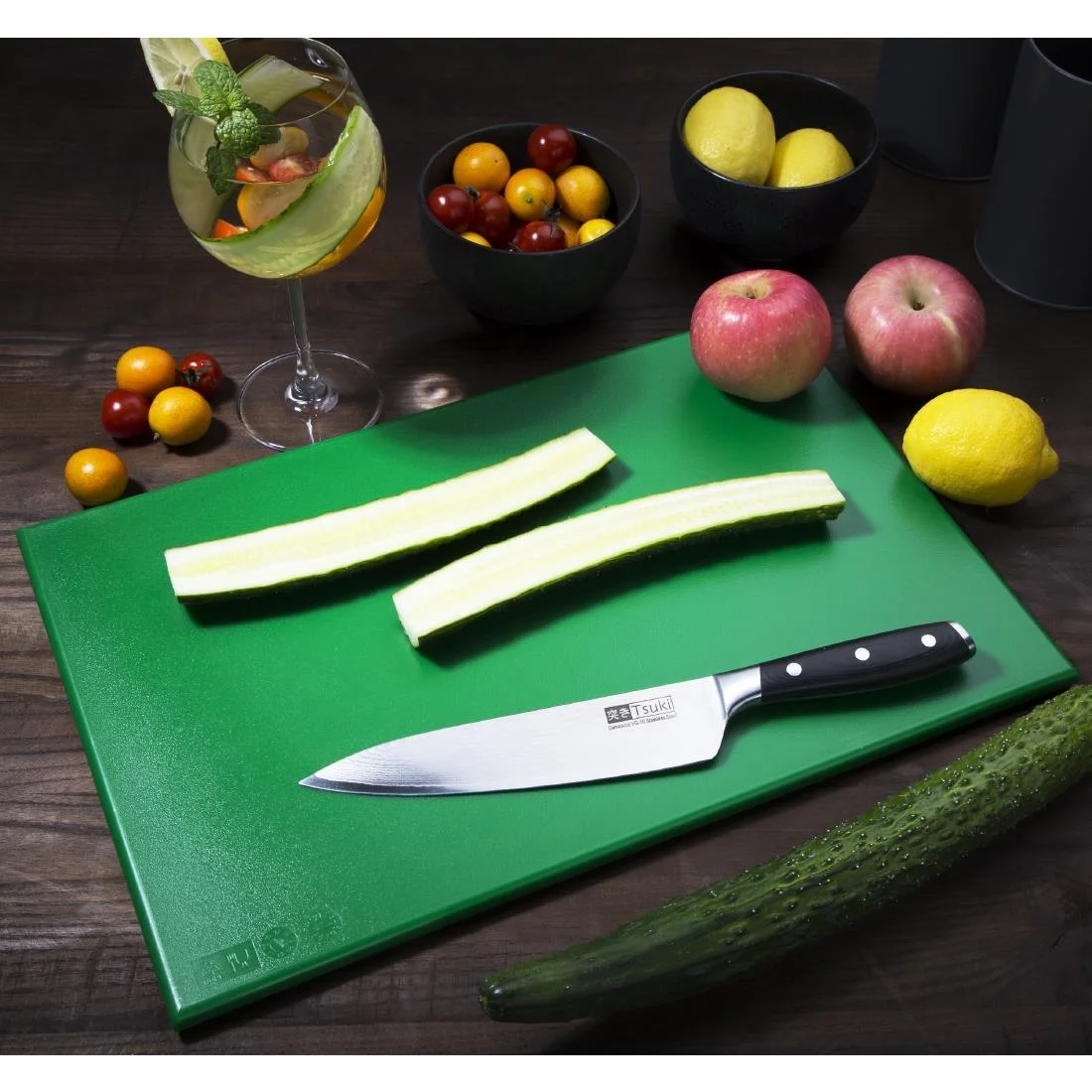 Hygiplas Anti Microbial High Density Green Chopping Board - Image 5