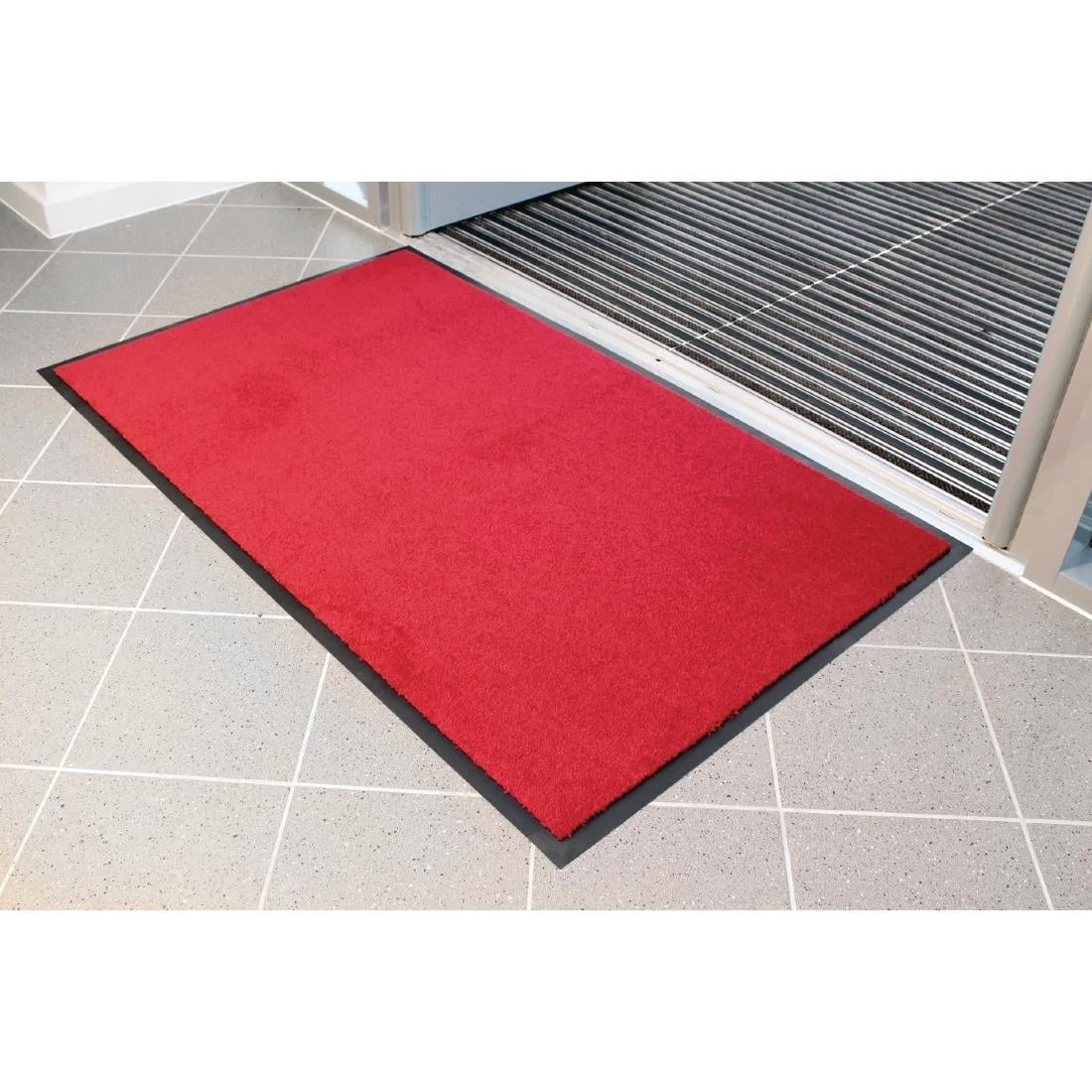 Coba Entraplush Mat Red 90 x 150cm - Image 2