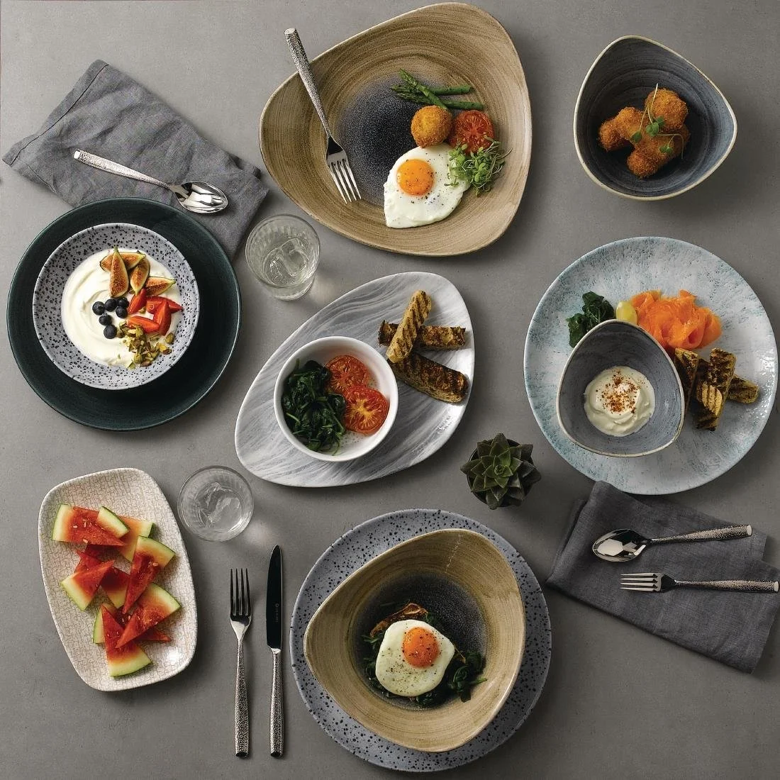 Churchill Stonecast Aqueous Triangular Bowls Bayou Taupe 21oz 235mm (12 Pack) - Image 6